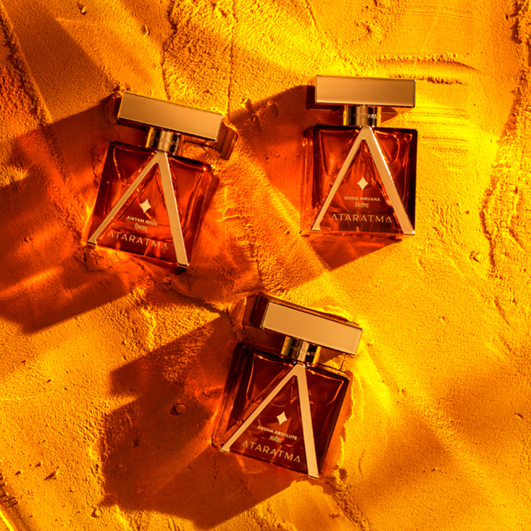 wooden bowl with orange saffron